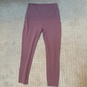 Ivivva by Lululemon Size 14 (kids) align material legging